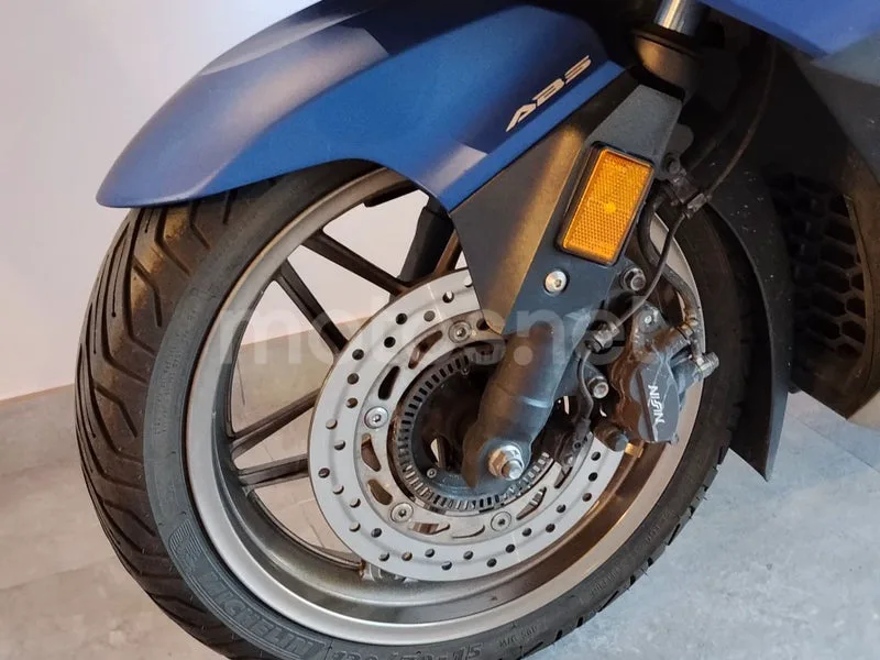 Honda Forza 350 - Vista 12