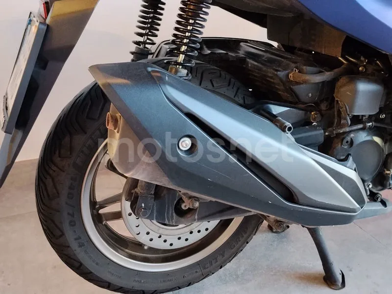 Honda Forza 350 - Vista 19