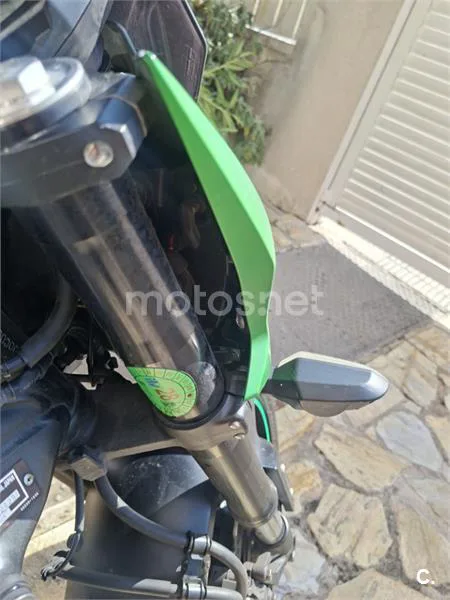 Kawasaki Z800 - Vista 9