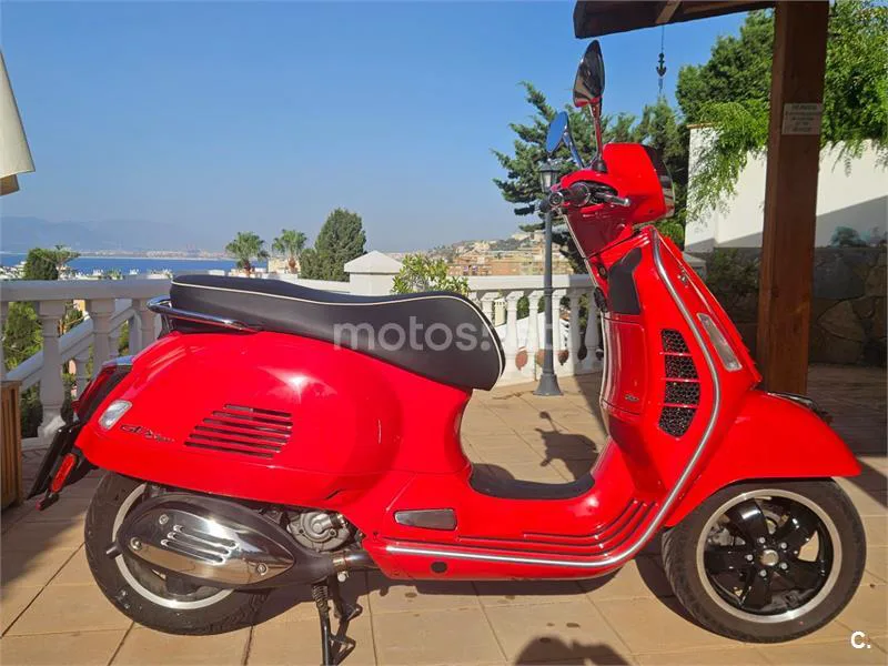 Vespa GTS 300 4900 € 2023 Málaga - 2