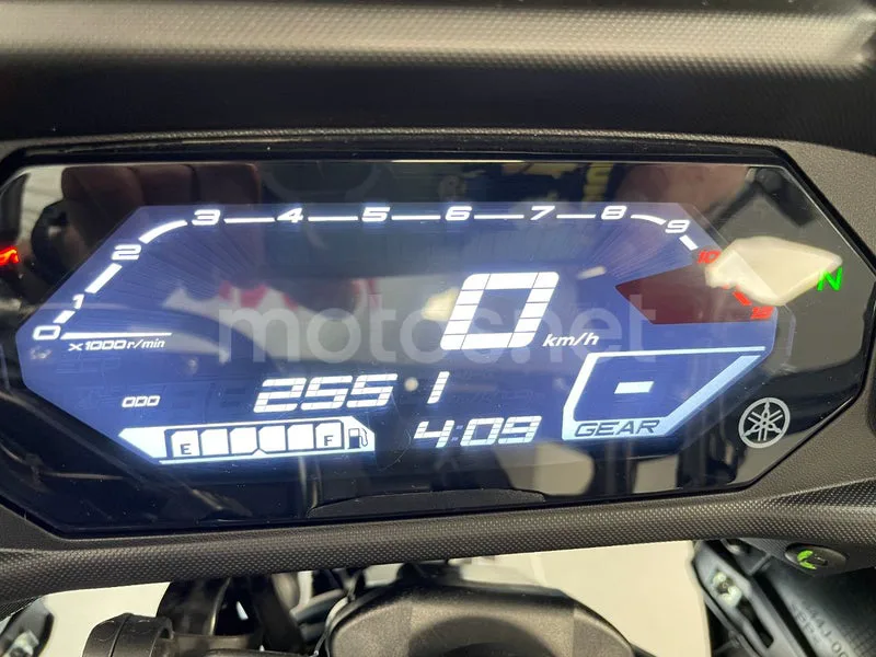 Yamaha Tracer 7 - Vista 6