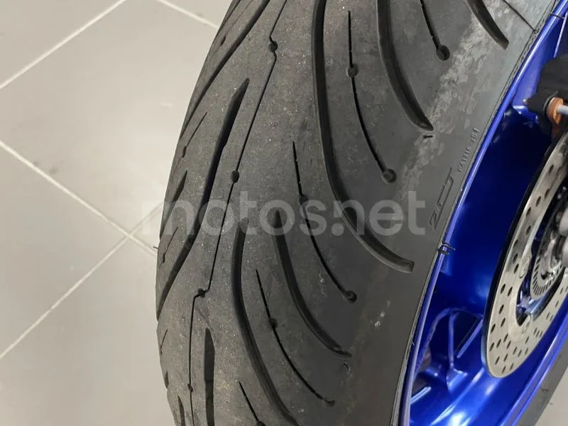 Yamaha Tracer 7 - Vista 10