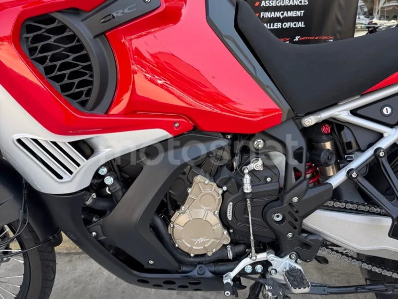 MV Agusta Enduro Veloce - Vista 8