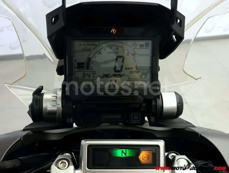 Honda X-ADV - Vista 6