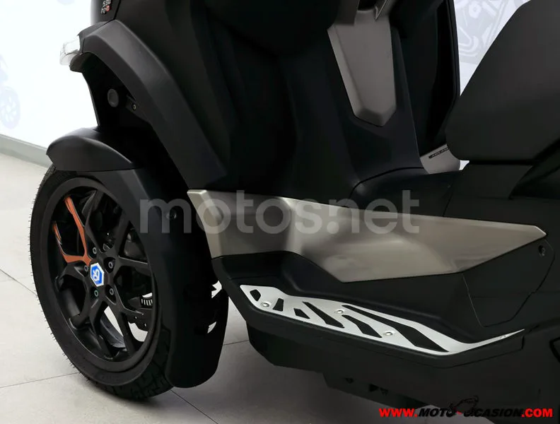 Piaggio MP3 530 Exclusive - Vista 10