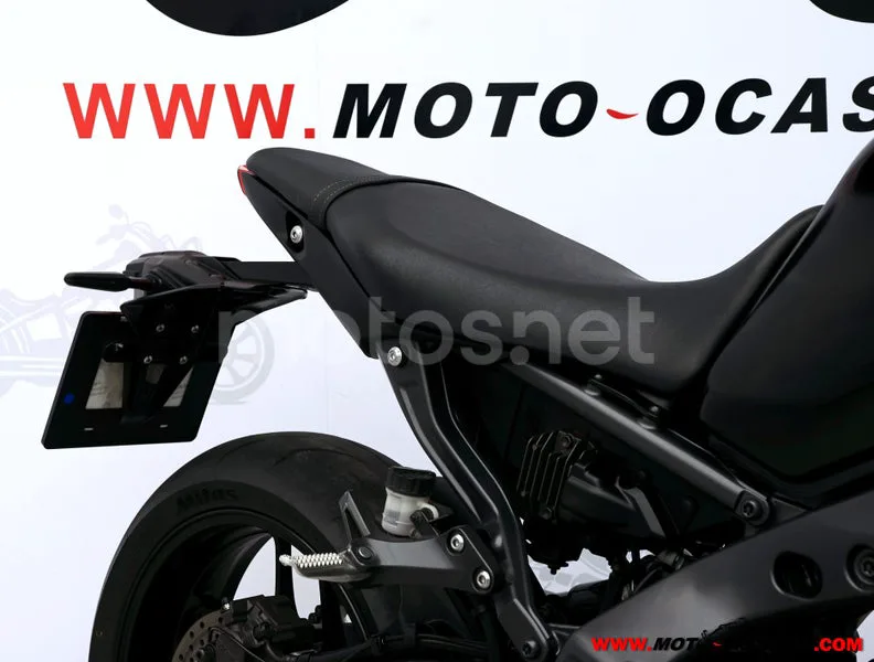 Yamaha MT-09 - Vista 11