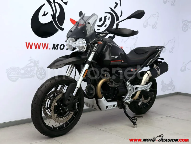 Moto Guzzi V85 TT - Vista 8