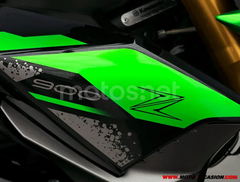 Kawasaki Z900 - Vista 9