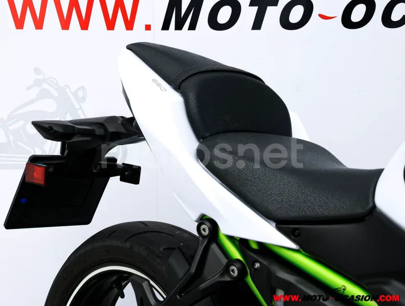 Kawasaki Z650 - Vista 11
