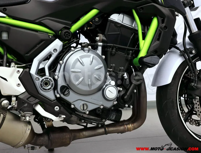 Kawasaki Z650 - Vista 5