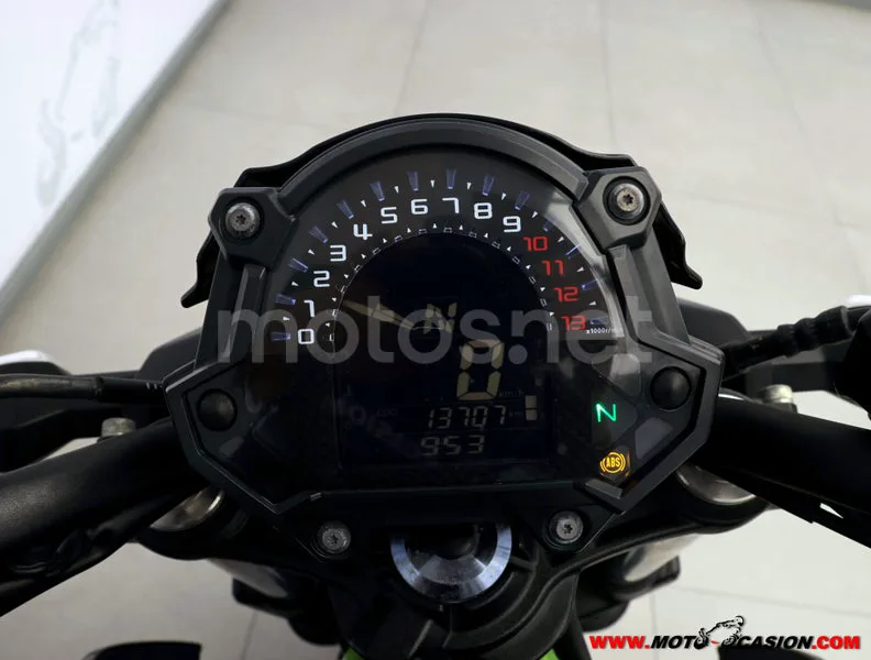 Kawasaki Z650 - Vista 6