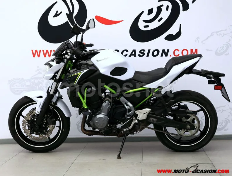 Kawasaki Z650 - Vista 7