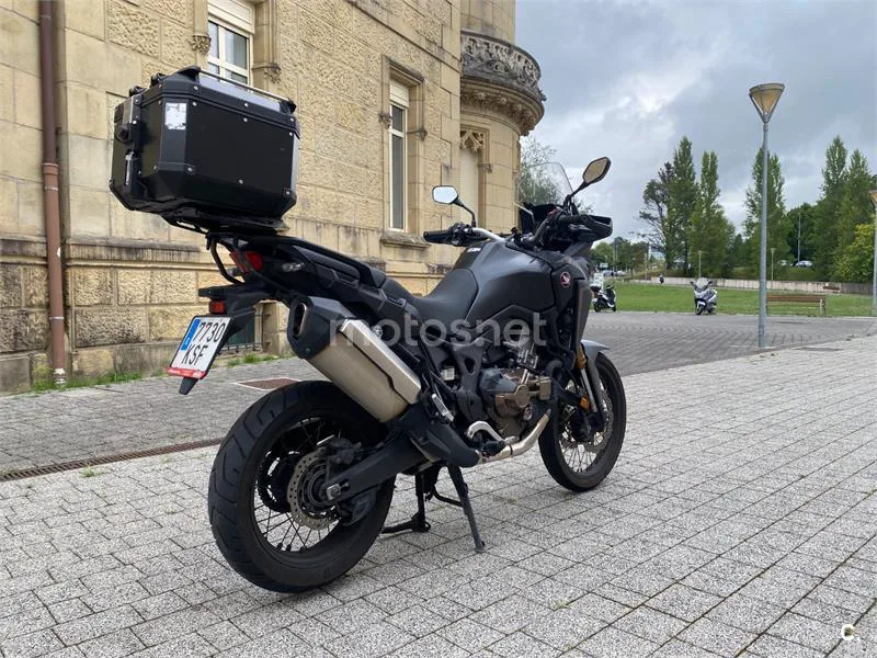 Honda CRF1000L Africa Twin - Vista 4