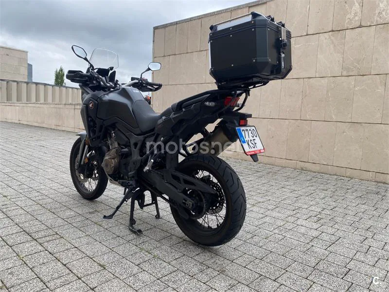 Honda CRF1000L Africa Twin - Vista 5