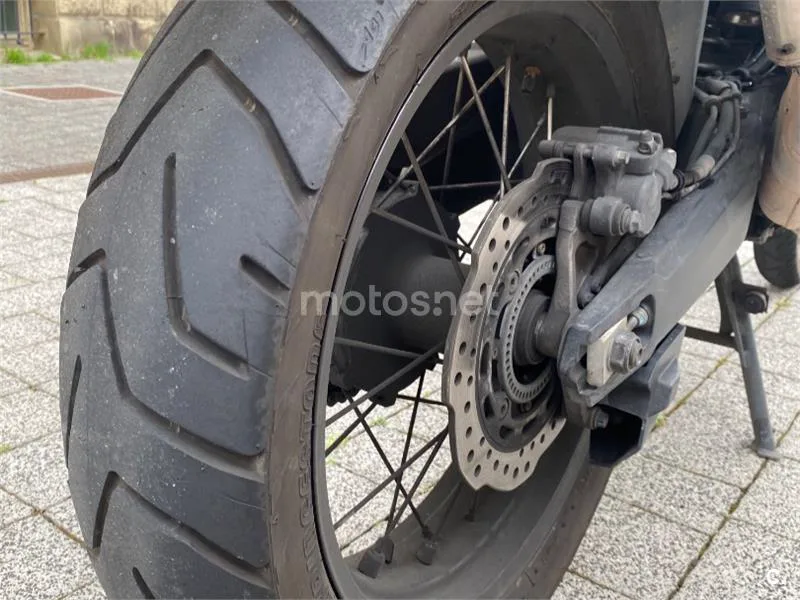 Honda CRF1000L Africa Twin - Vista 8
