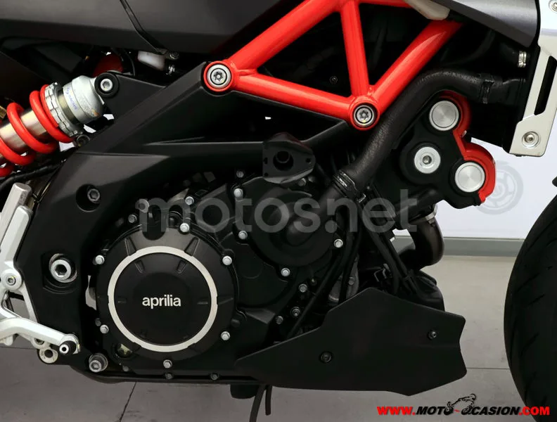Aprilia Shiver 900 - Vista 5