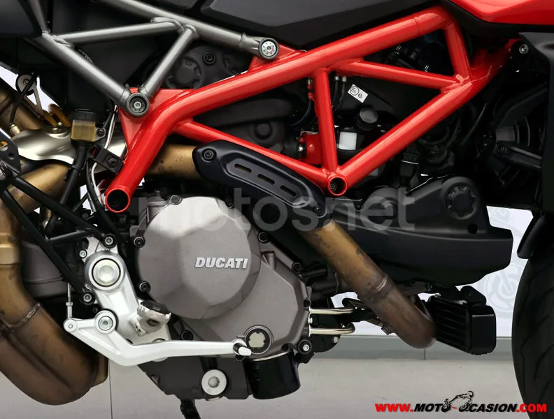 Ducati Hypermotard - Vista 5