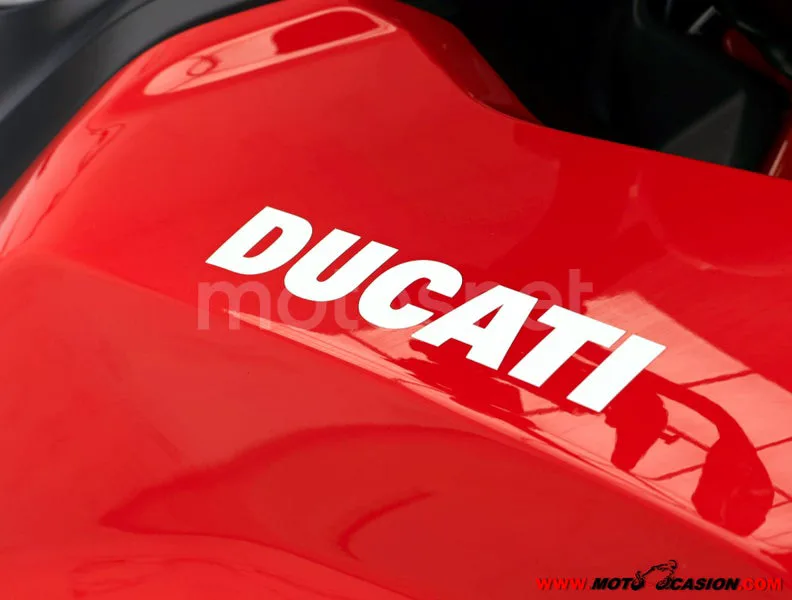 Ducati Hypermotard - Vista 9