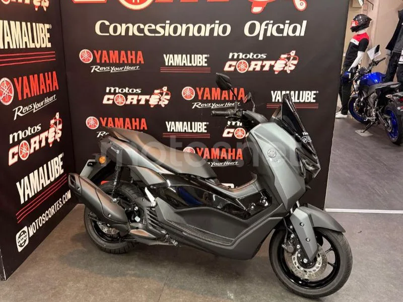 Yamaha NMAX - Vista 9