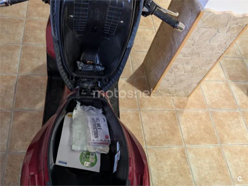 Honda PCX125 - Vista 8