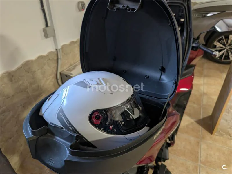 Honda PCX125 - Vista 9