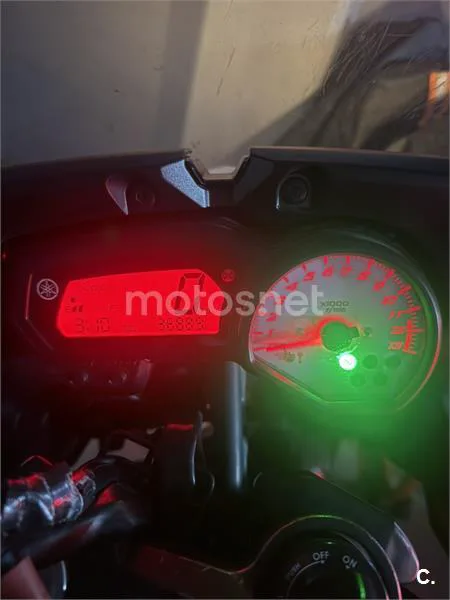 Yamaha Fazer 8 - Vista 6