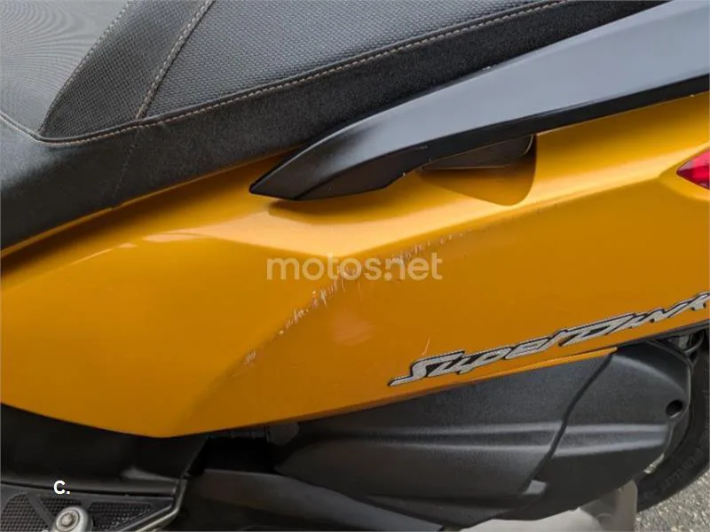 Kymco Super Dink 300 - Vista 8