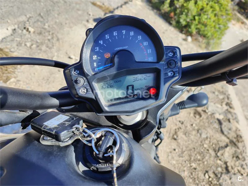 Kawasaki Vulcan S - Vista 6