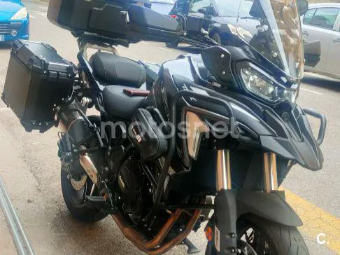 Benelli TRK 702 - Vista 7