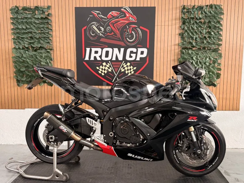 Suzuki GSX-R600 - Vista 5