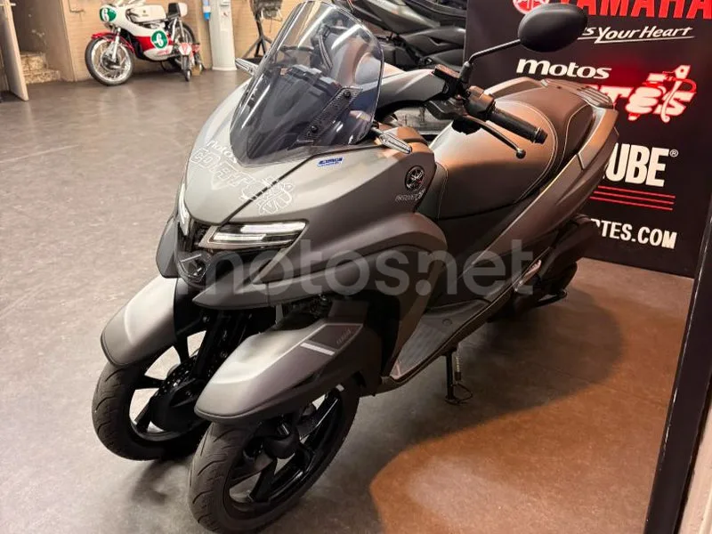 Yamaha Tricity 125 - Vista 8