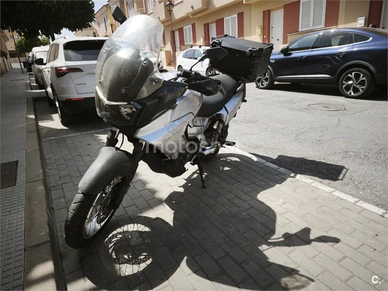 Aprilia ETV 1000 Caponord - Vista 7