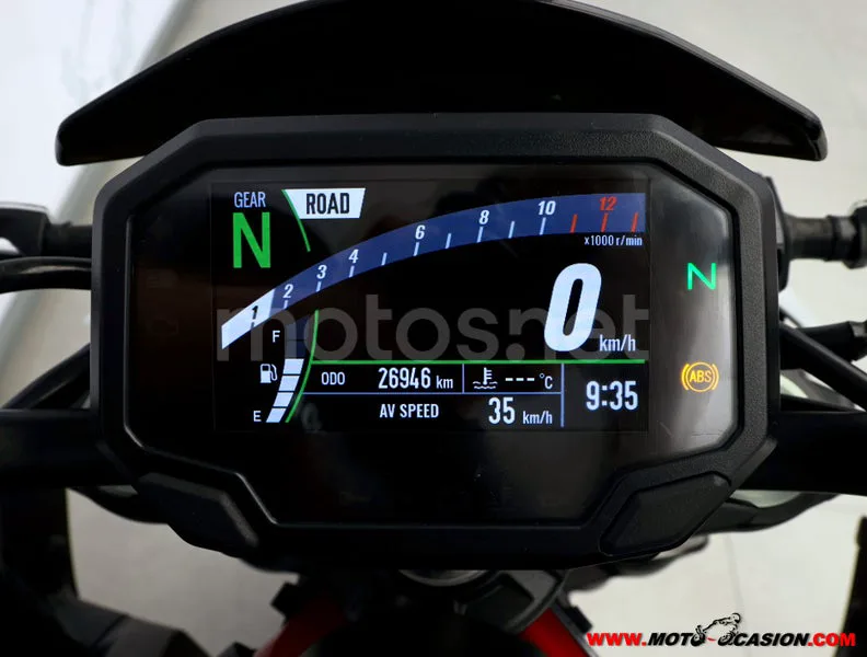 Kawasaki Z900 - Vista 6