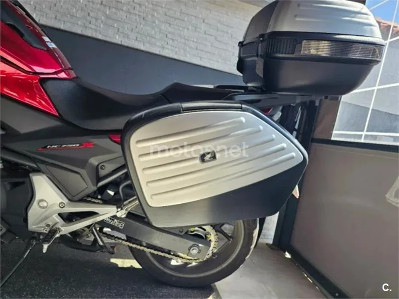 Honda NC750X - Vista 4