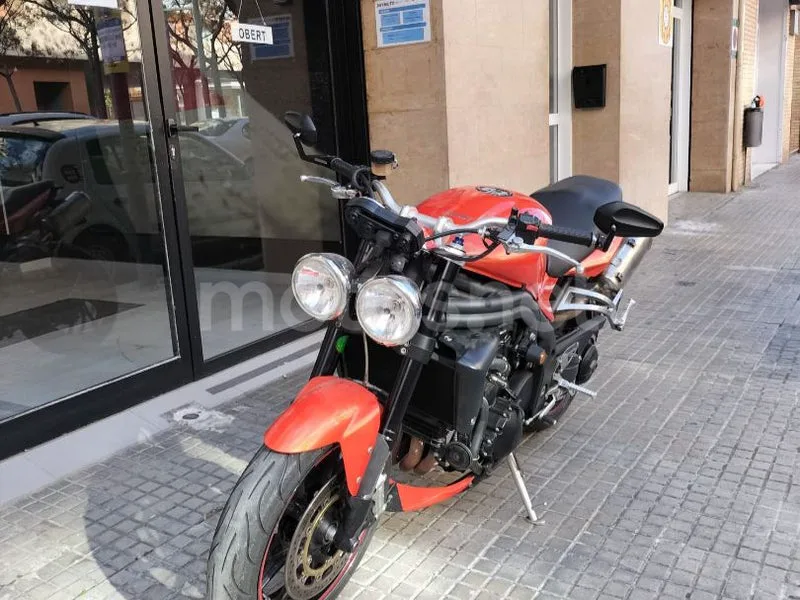 Triumph Speed Triple - Vista 13