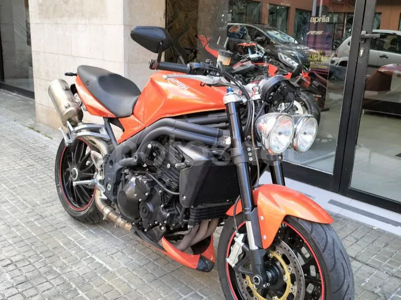 Triumph Speed Triple - Vista 7
