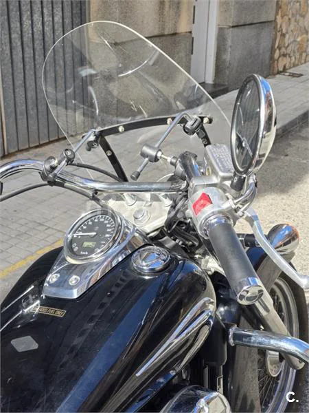 Honda Shadow 750 - Vista 5