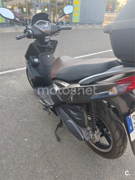 Kymco Agility City 125 - Vista 4