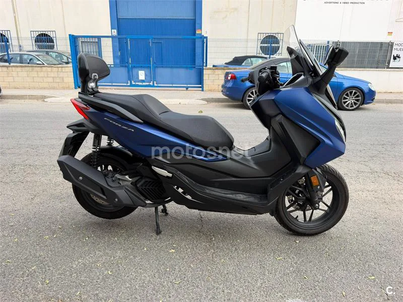 Honda Forza 125 - Vista 8
