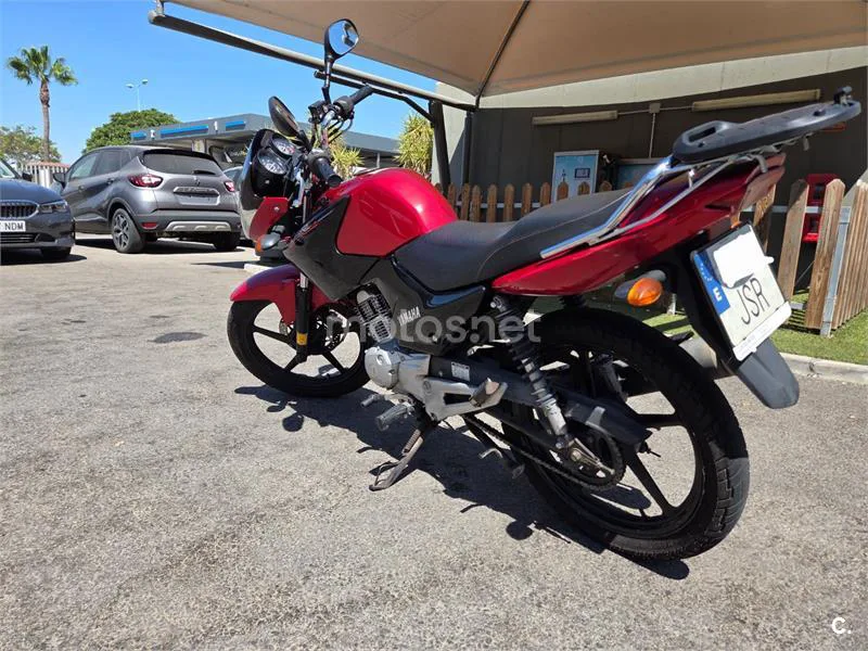 Yamaha YBR125 - Vista 3