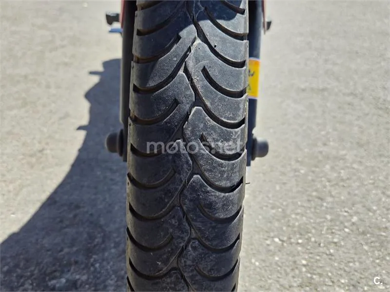 Yamaha YBR125 - Vista 10