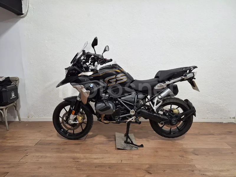 BMW R 1250 GS 15.750 € 2019 Madrid - 2