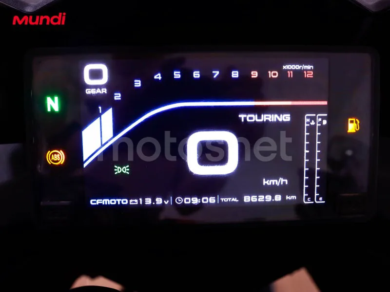 CFMOTO 650GT - Vista 12