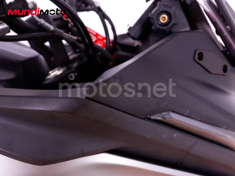 CFMOTO 650GT - Vista 26