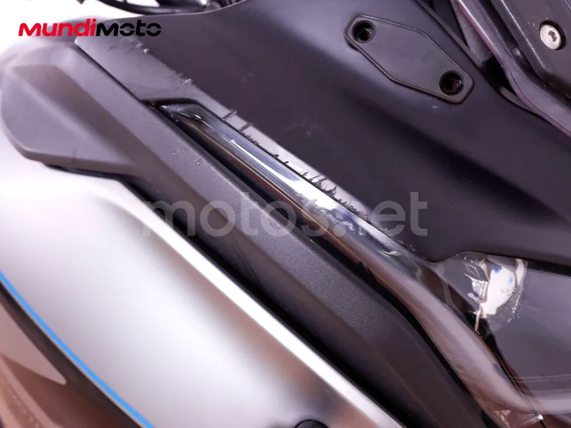 CFMOTO 650GT - Vista 28