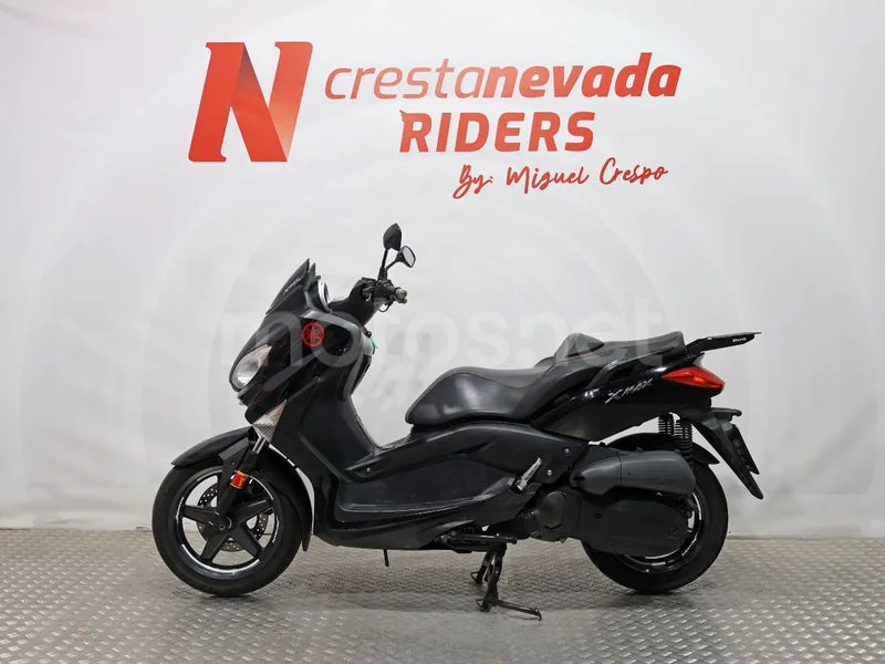 Yamaha XMAX 125 - Vista 3