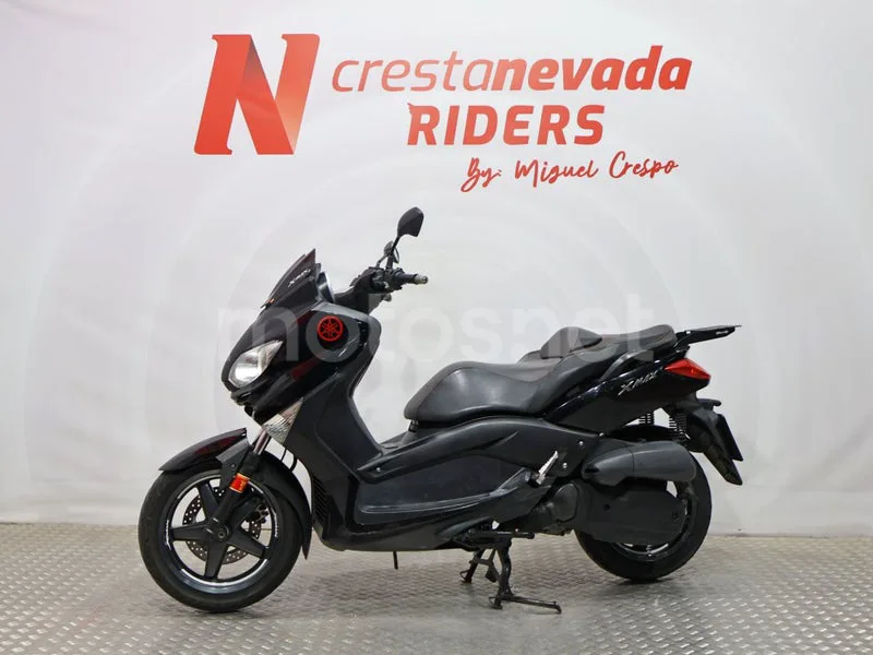 Yamaha XMAX 125 - Vista 4