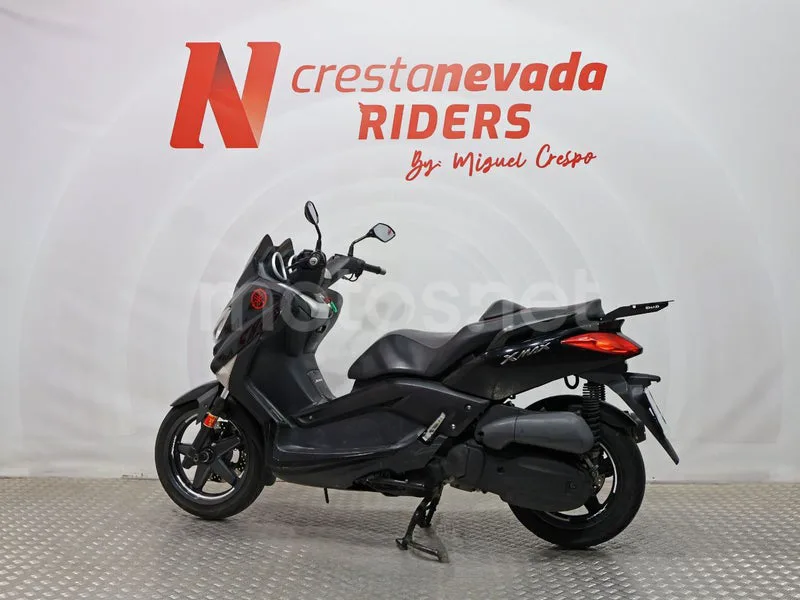 Yamaha XMAX 125 - Vista 10
