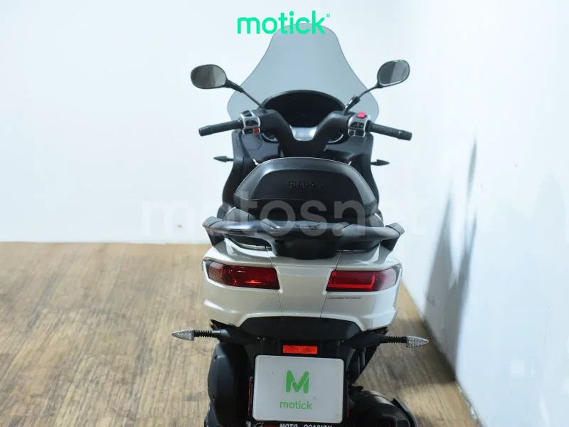 Piaggio MP3 - Vista 6