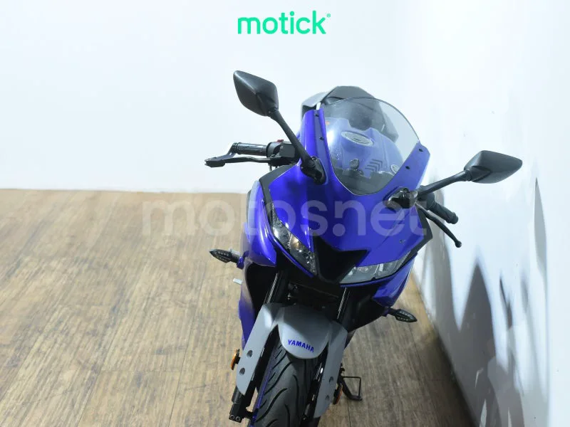 Yamaha YZF-R125 - Vista 11